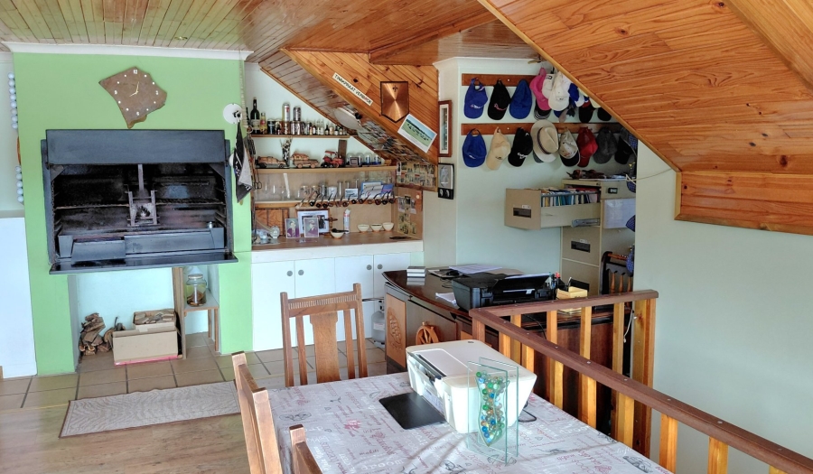 3 Bedroom Property for Sale in Dolphin Creek Golf Estate Western Cape